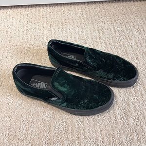 Vans velvet slipon（women size 7.5）